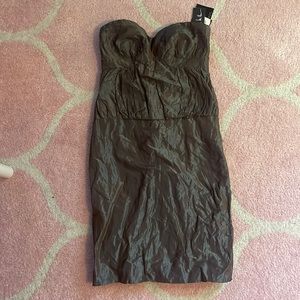 NWT Nicole Miller strapless dress size 4